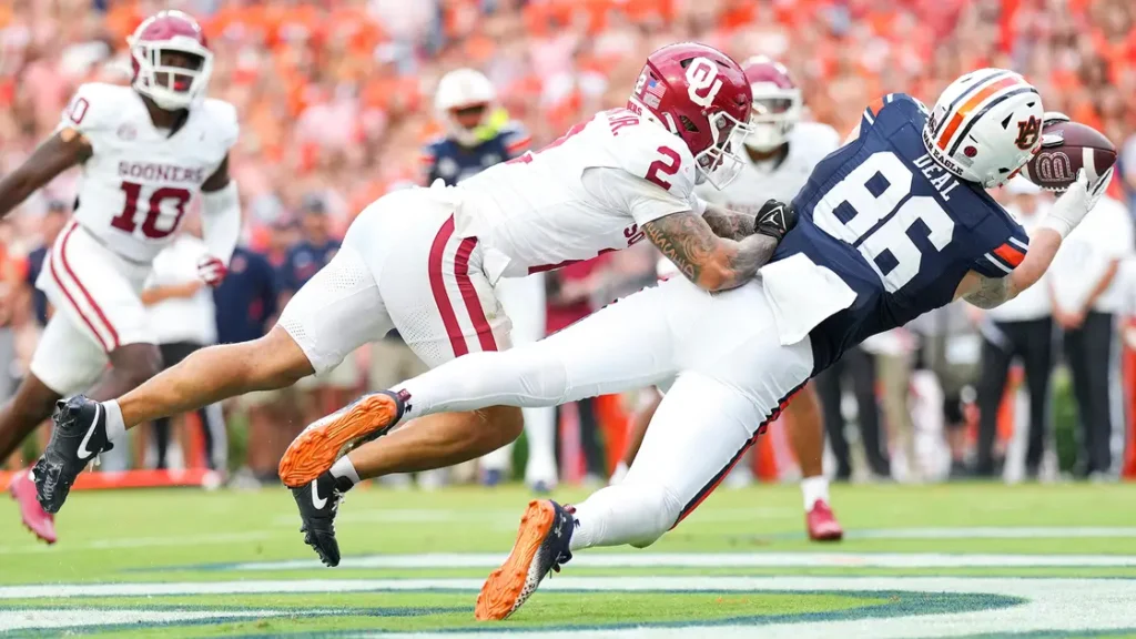 Oklahoma Sooners football vs Auburn Tigers football match player stats